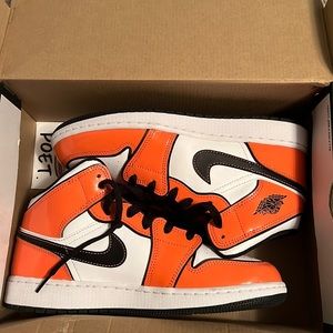 Never been worn Nike high tops